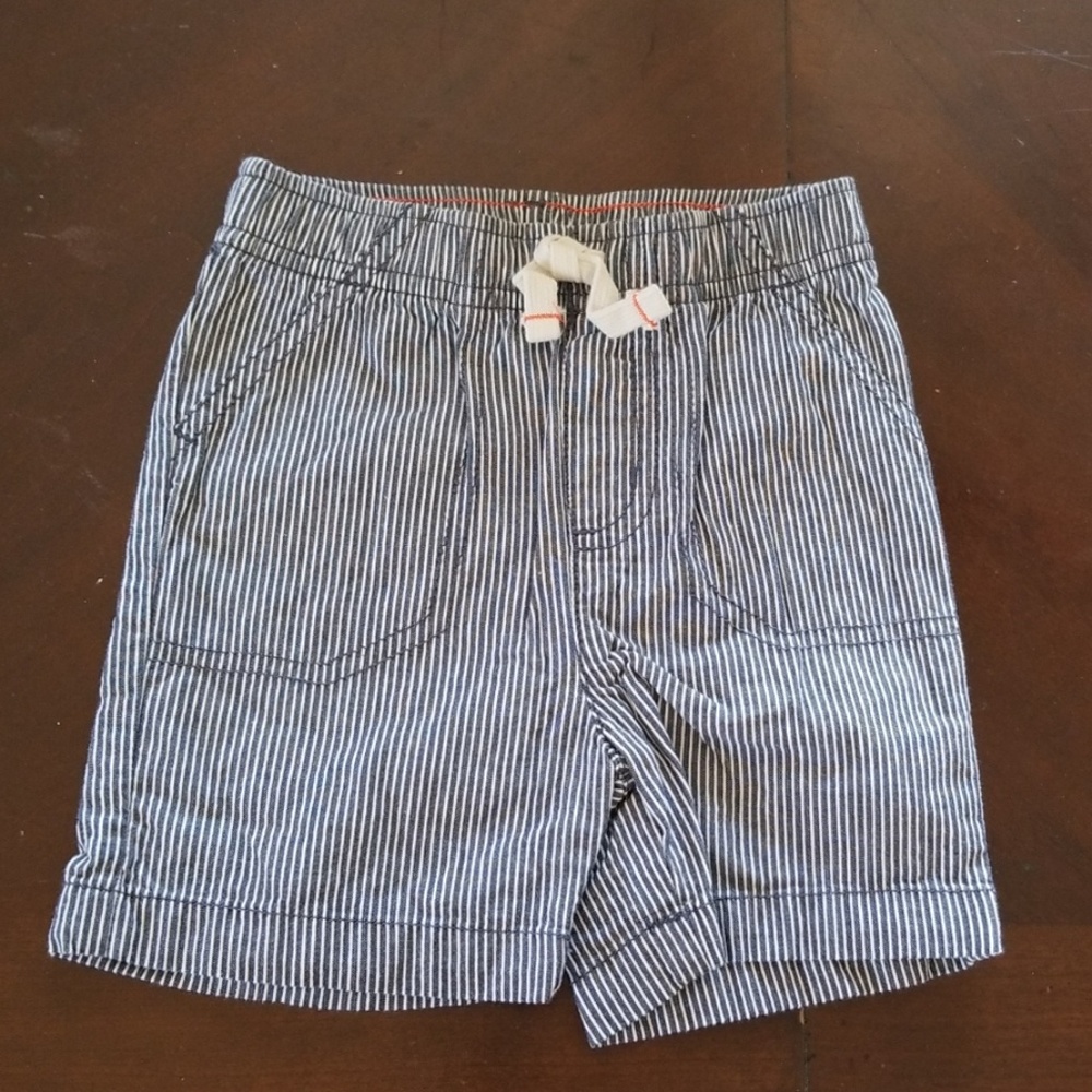 Jumping beans shorts size18m